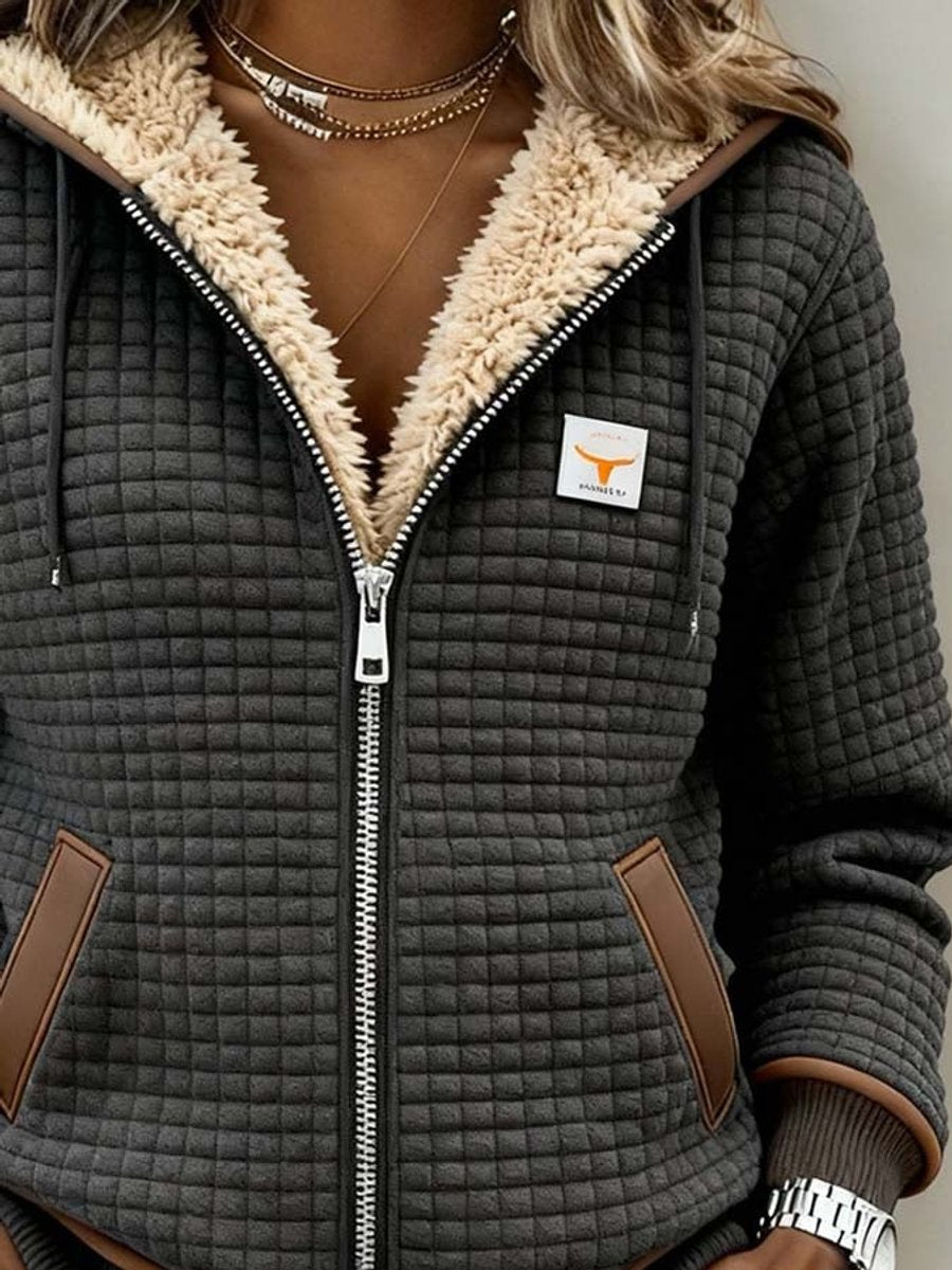 Sandra | Chaqueta con capucha, cremallera y forro de sherpa acolchado